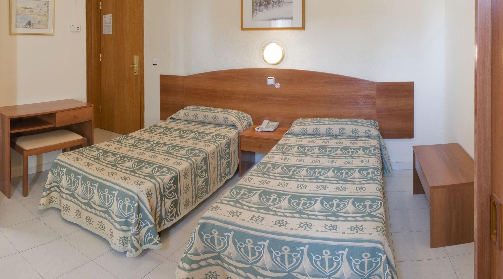 Ght Balmes, Hotel-Aparthotel&Splash Calella Ngoại thất bức ảnh
