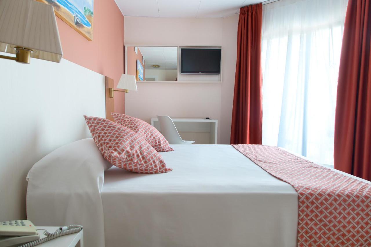Ght Balmes, Hotel-Aparthotel&Splash Calella Ngoại thất bức ảnh